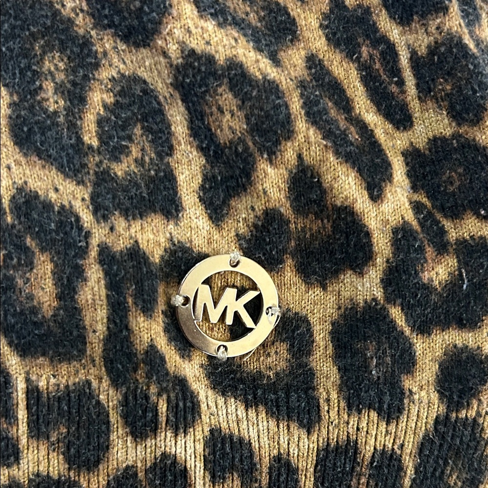 🐆🐆🐆Michael Kors Animal Print Knit Top